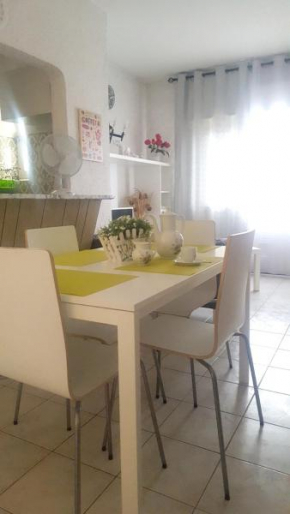 Charming Apartment in Quarteira - 50 sqm - Balcony with View